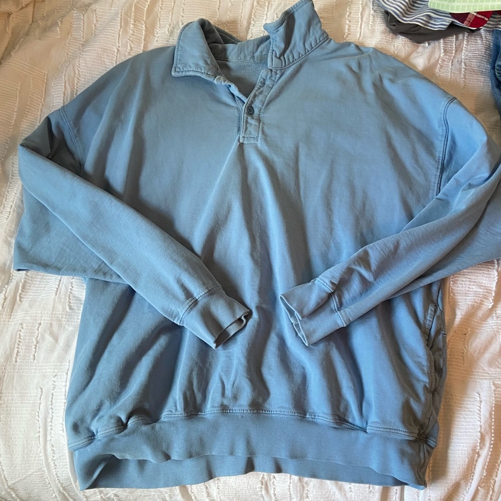 Brandy Melville Collared Sweatshirt